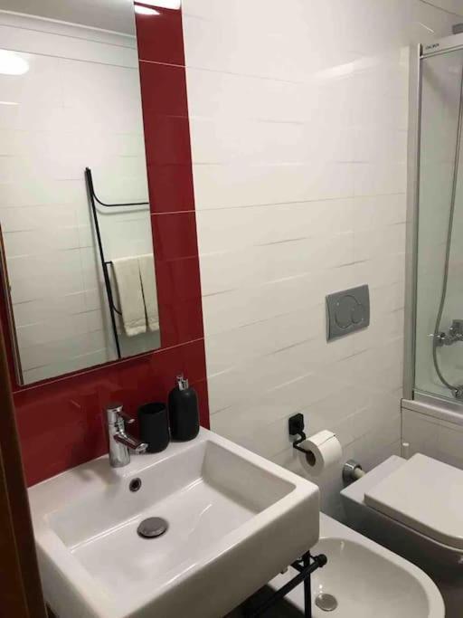 Prime Location - Historic District With Private Parking Apartment Lisboa Ngoại thất bức ảnh