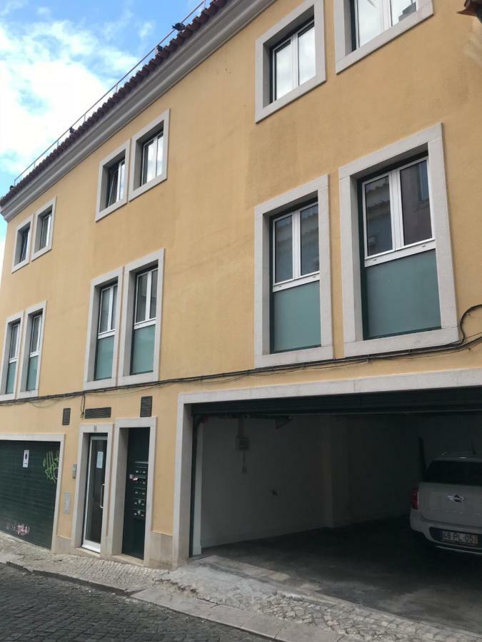 Prime Location - Historic District With Private Parking Apartment Lisboa Ngoại thất bức ảnh